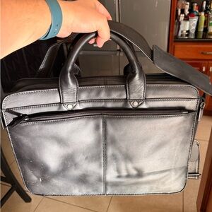 Kenneth Cole Reaction Black Leather Briefcase